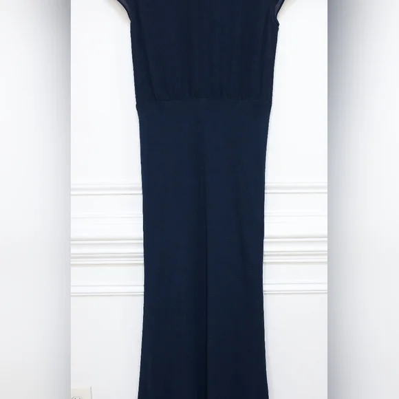 Reformation Nayeli Dress in Navy Blue Fitted Maxi Dress V-Neck Cap Sleeve Size 8 - Picture 12 of 14